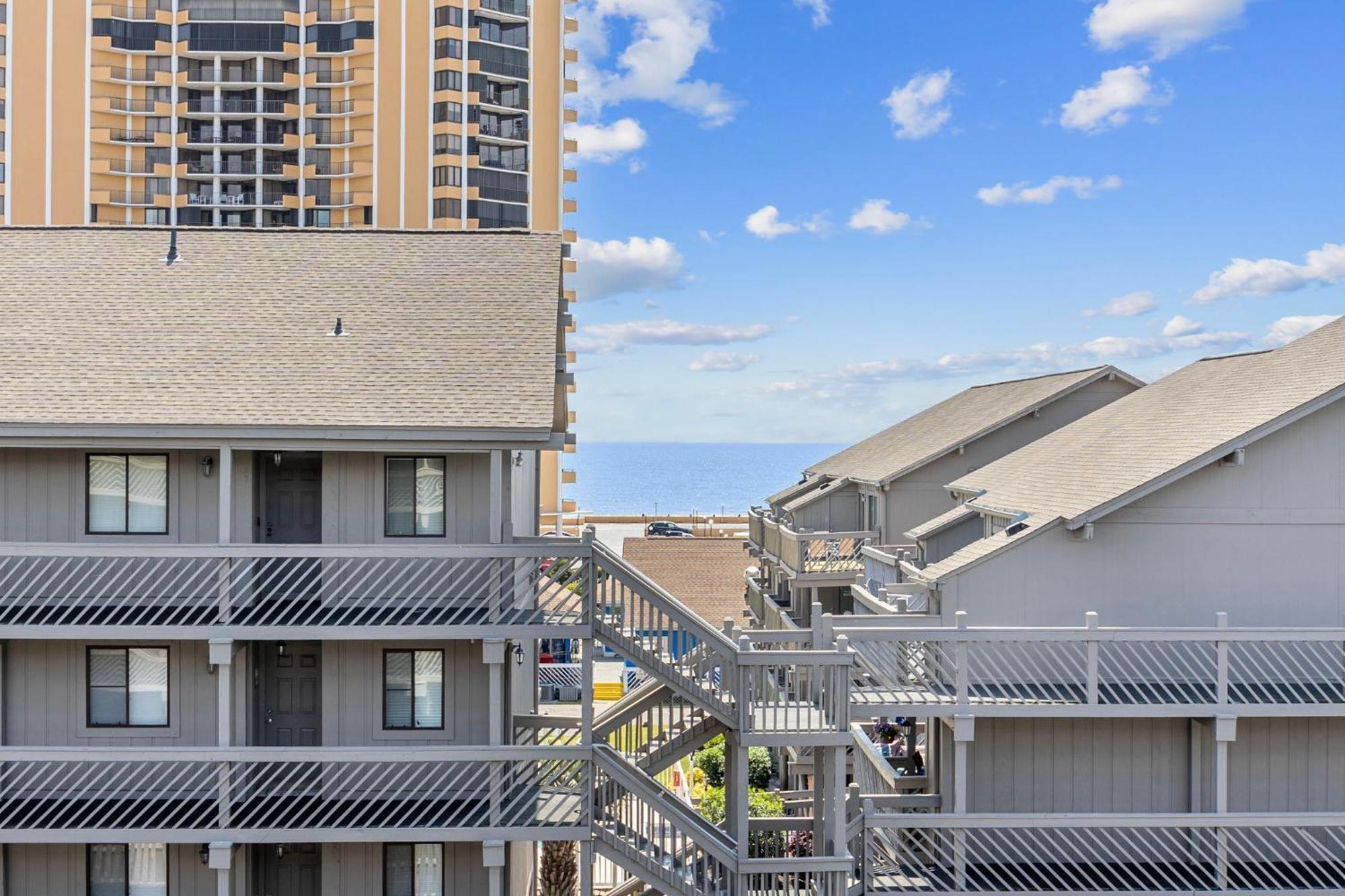 Salty Air Retreat Apartment Myrtle Beach Exterior foto